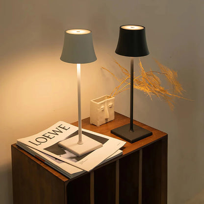 Table lamp | Versa World