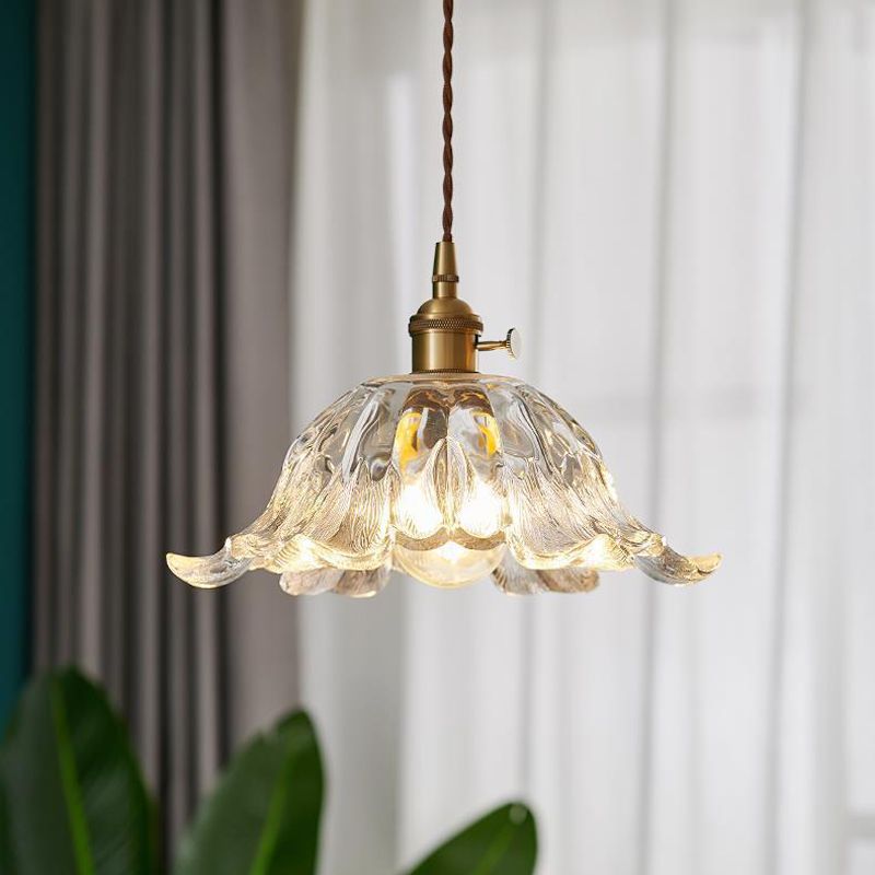 Industriële Gouden Hanglamp met Geribbeld Glazen Bloemvorm