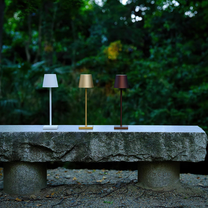 Table lamp | Versa World