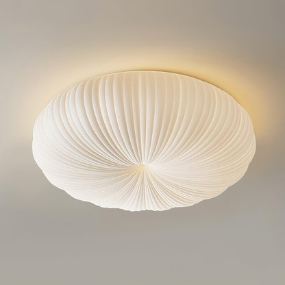 Robby Ceiling Lamp | SnowHalo