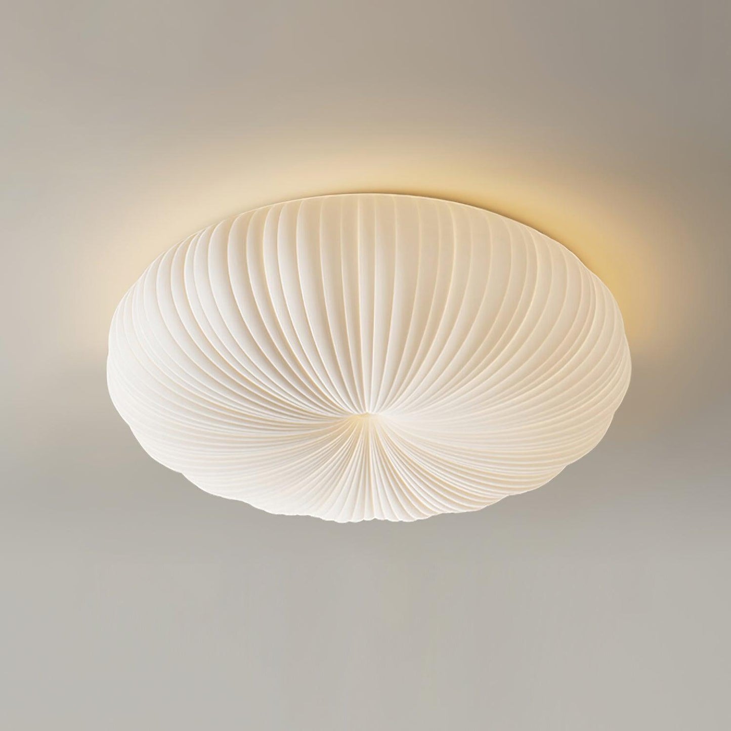 Robby Ceiling Lamp | SnowHalo