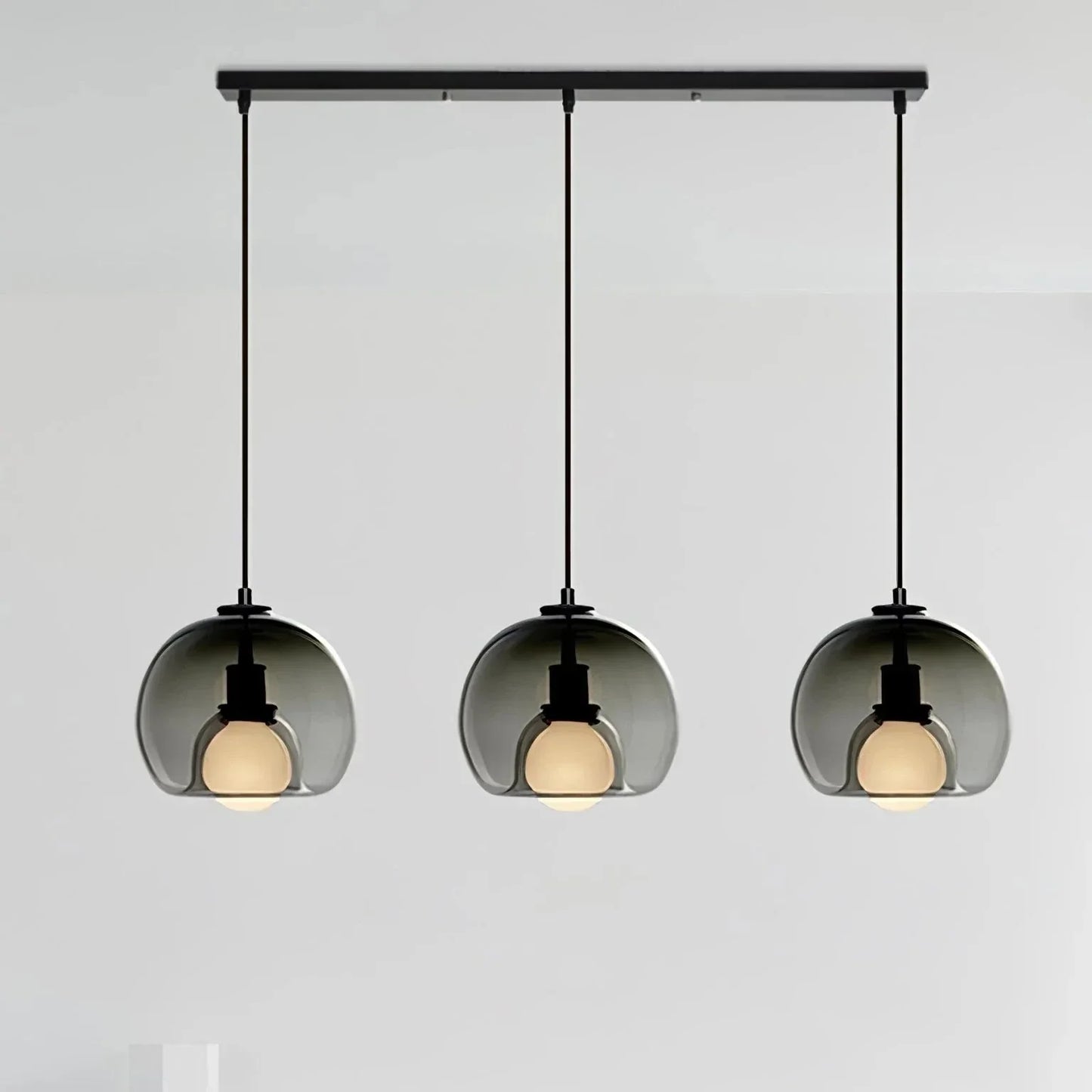 Elegant pendant lamp made of metal and glass | LumeSphere