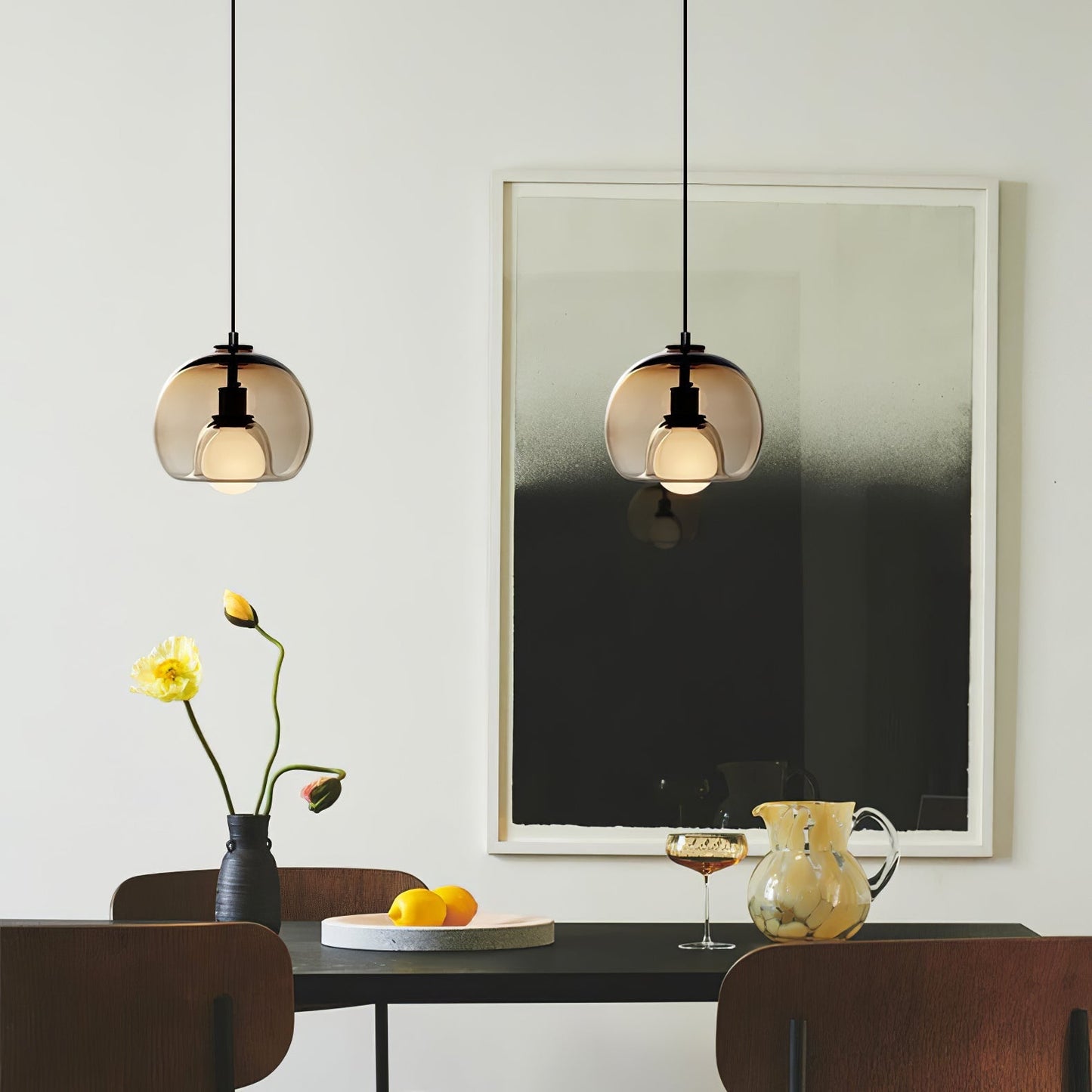 Elegant pendant lamp made of metal and glass | LumeSphere