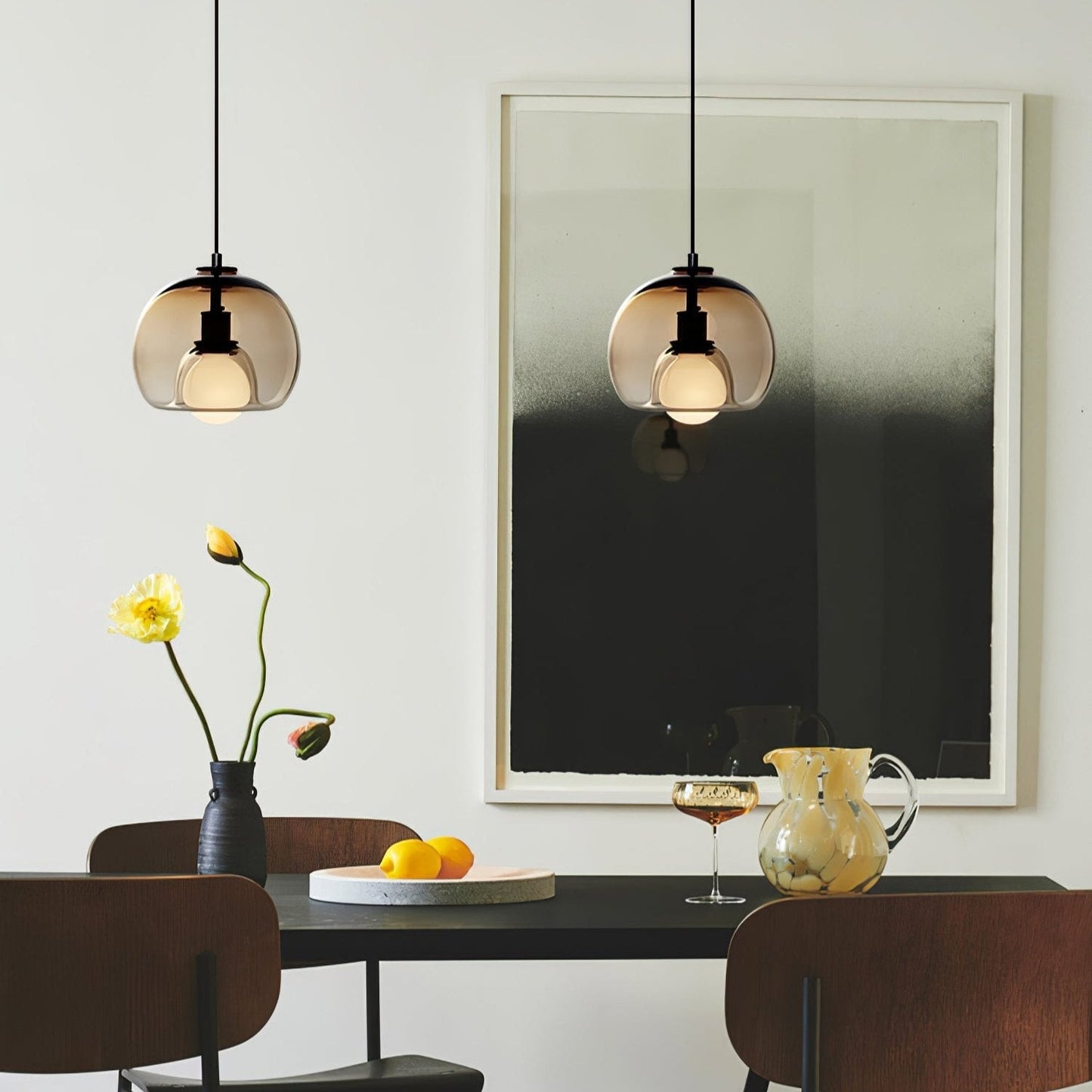 Elegant pendant lamp made of metal and glass | LumeSphere