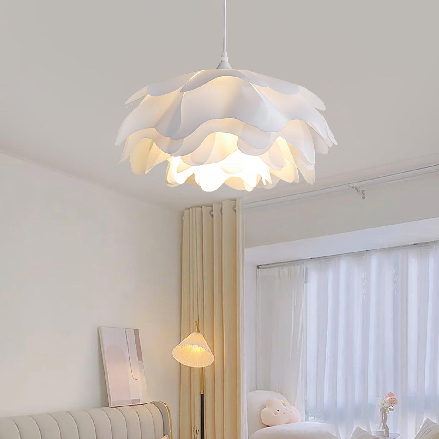 White flower-shaped pendant lamp | PetalGlow