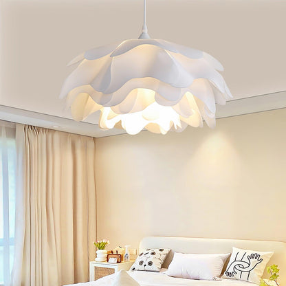 Witte hanglamp in bloemvorm | PetalGlow