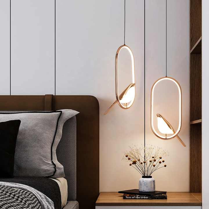 Luxe Hanglamp met Gouden Vogel | GoldenGlow