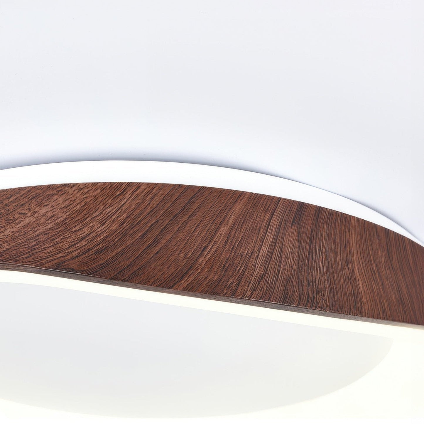 Scandinavian Wooden Ceiling Lamp | LumiGrain