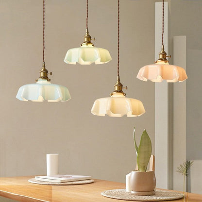 Retro Glass Flower Pendant Lamp | LumiCreme